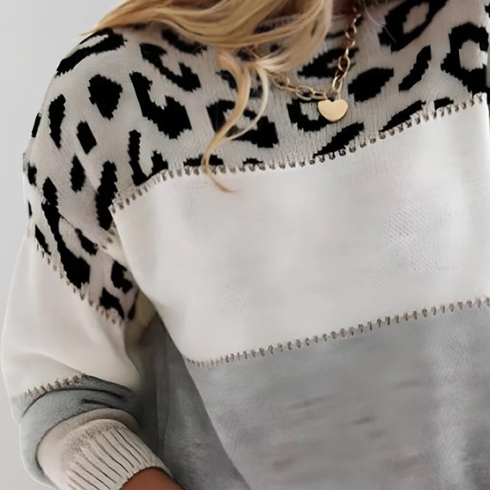 Bernadetta | Modny wygodny sweter w panterkę